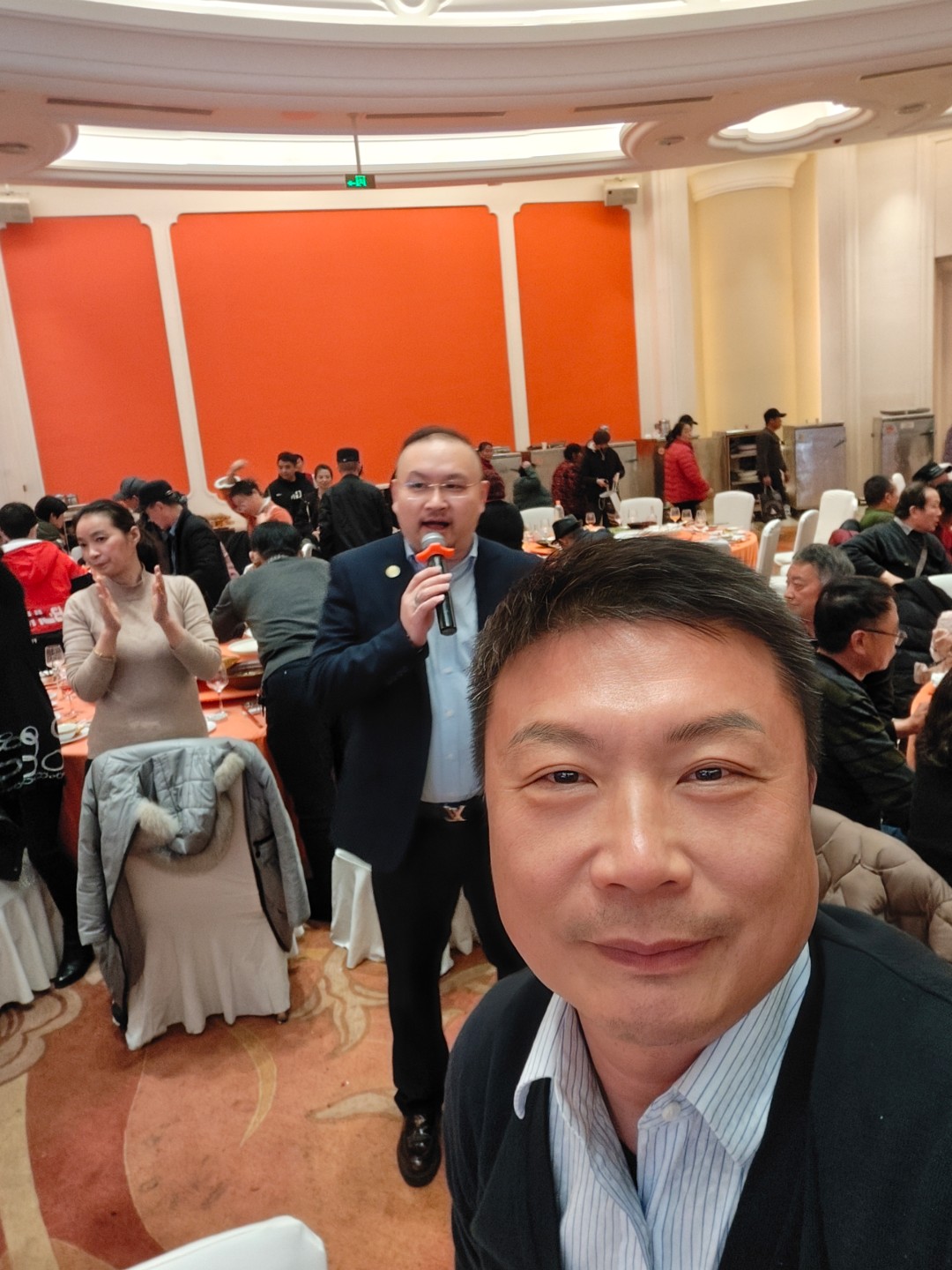 江红导游照片